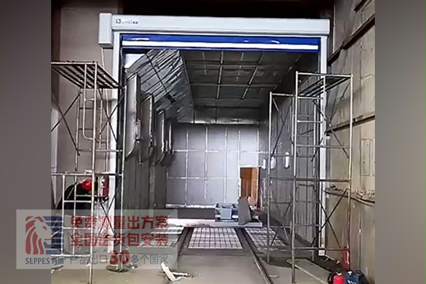 噴砂房快速卷簾門(mén)2.jpg 噴砂房快速卷簾門(mén)2.jpg